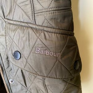 Barbour hunter green quilted jacket